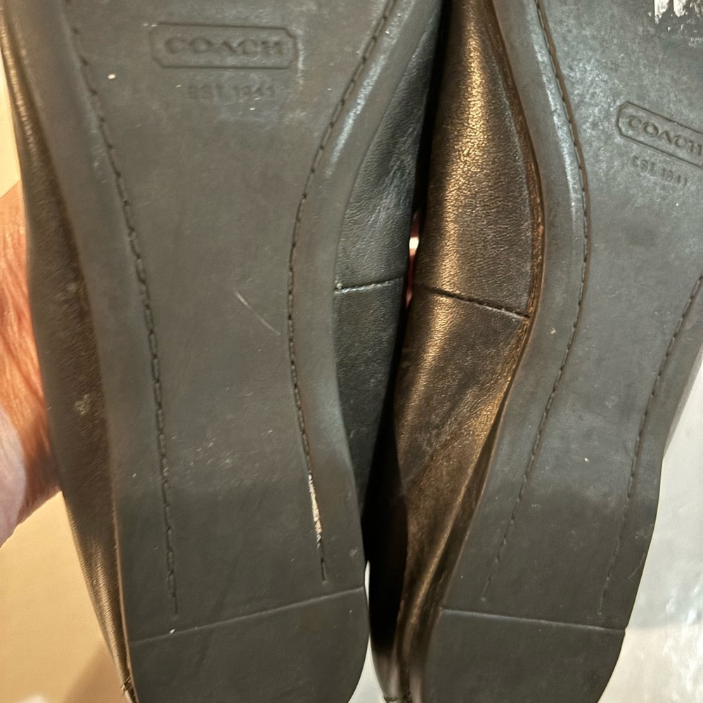 COACH Black Leather & Patent Chelsea Flat SHOES 7.5 - Picture 9 of 12